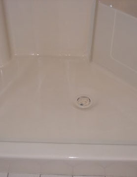Shower refinishing in Austin by SurfaceSpecialistsAustin.com